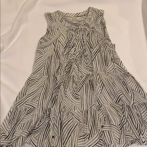 Floreat size 2 sleeveless top